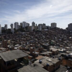 Mais de 3 milhões moram em áreas precárias na Grande SP - 07/08/2025 - Cotidiano