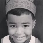 Menino de 5 anos atingido por bala perdida é enterrado no Rio - 20/08/2025 - Cotidiano