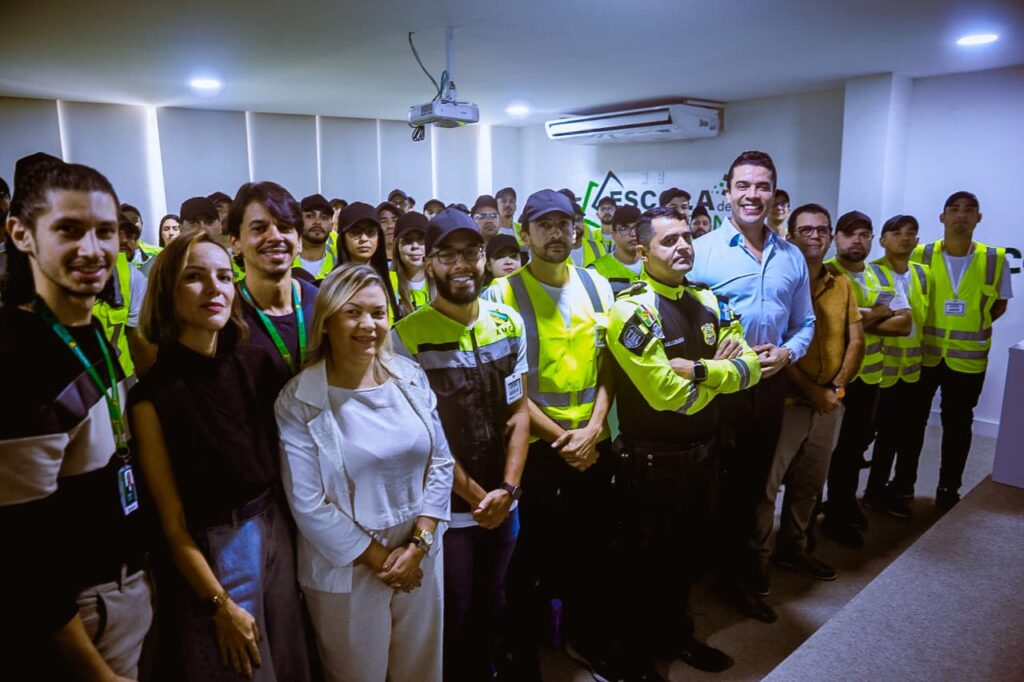 Prefeito Rodrigo Pinheiro acompanha último dia de aula da segunda fase dos aprovados no concurso de Agentes de Trânsito da Autarquia de Mobilidade de Caruaru