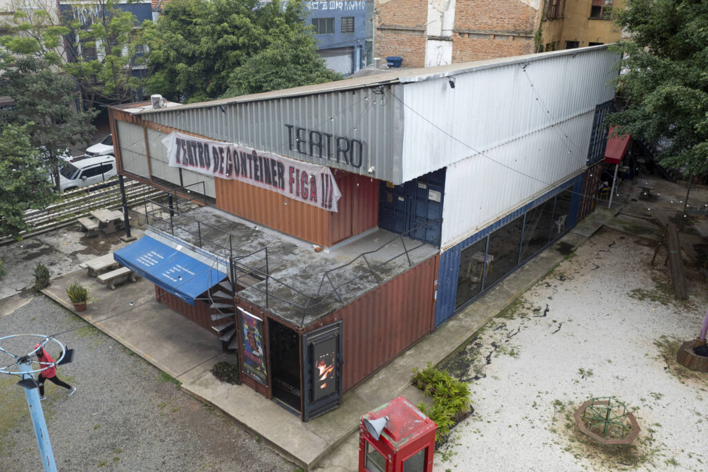 Prefeitura de SP nega pedido para adiar saída de teatro - 19/08/2025 - Painel
