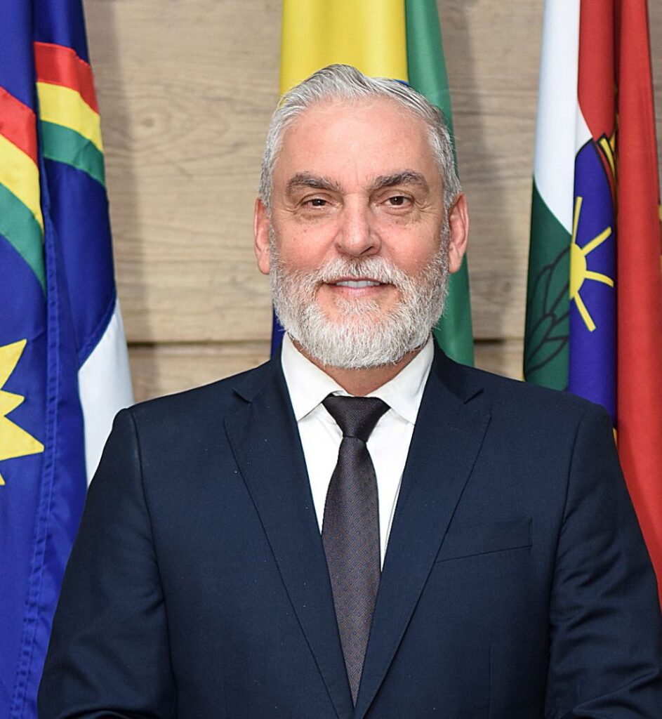 Silvio Nascimento protocola dois projetos de lei para reforçar o combate à violência em Caruaru