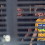 Visita de deputado a Bolsonaro gera mal-estar - 15/08/2025 - Poder