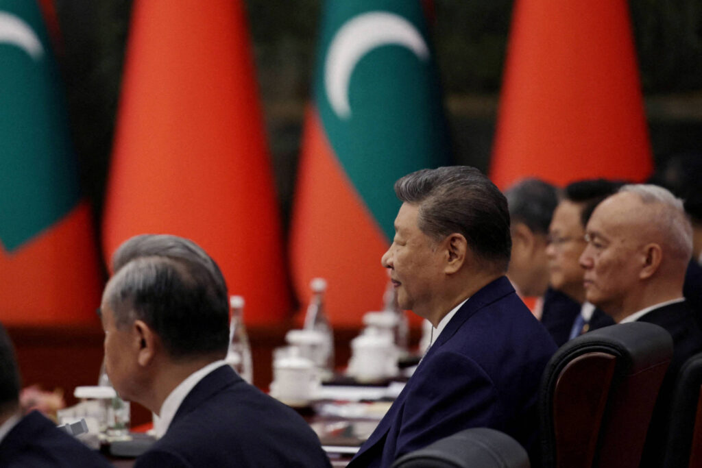 Xi Jinping e Narendra Modi se reúnem e prometem cooperação - 31/08/2025 - Mundo