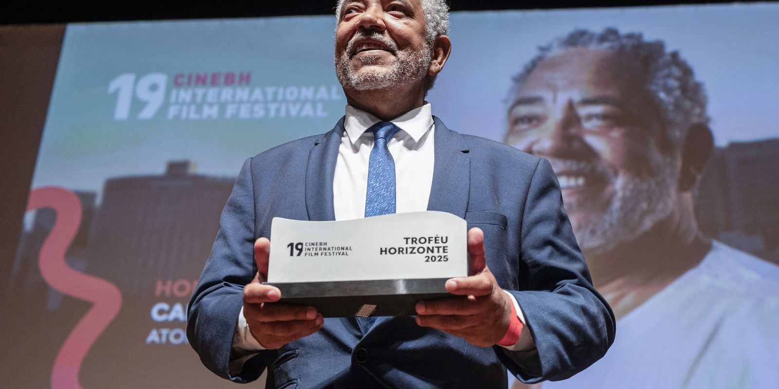 Abertura do CineBH homenageia Carlos Francisco, com sala lotada