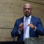 Anderson Correia propõe estacionamento na Estação Ferroviária para impulsionar comércio em Caruar