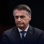 Bolsonaro passa mal em Brasília e médico é acionado às pressas