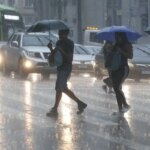Chuvas em São Paulo deixam feridos e suspendem operação de montadora