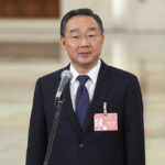 Ex-ministro da China é condenado à morte por corrupção - 29/09/2025 - Mundo