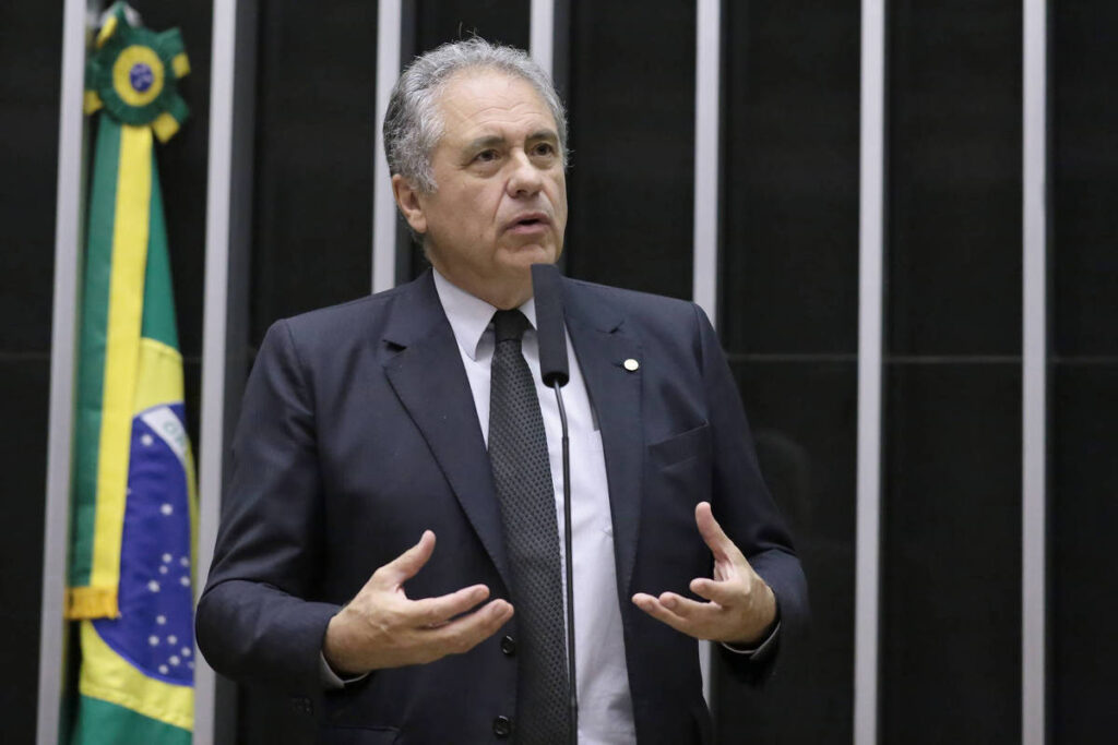 Governo teme derrota em MP das LCIs e LCAs - 26/09/2025 - C-Level Plano Brasília
