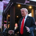 Juiz dos EUA bloqueia demissão de diretora do Fed por Trump - 09/09/2025 - Mercado
