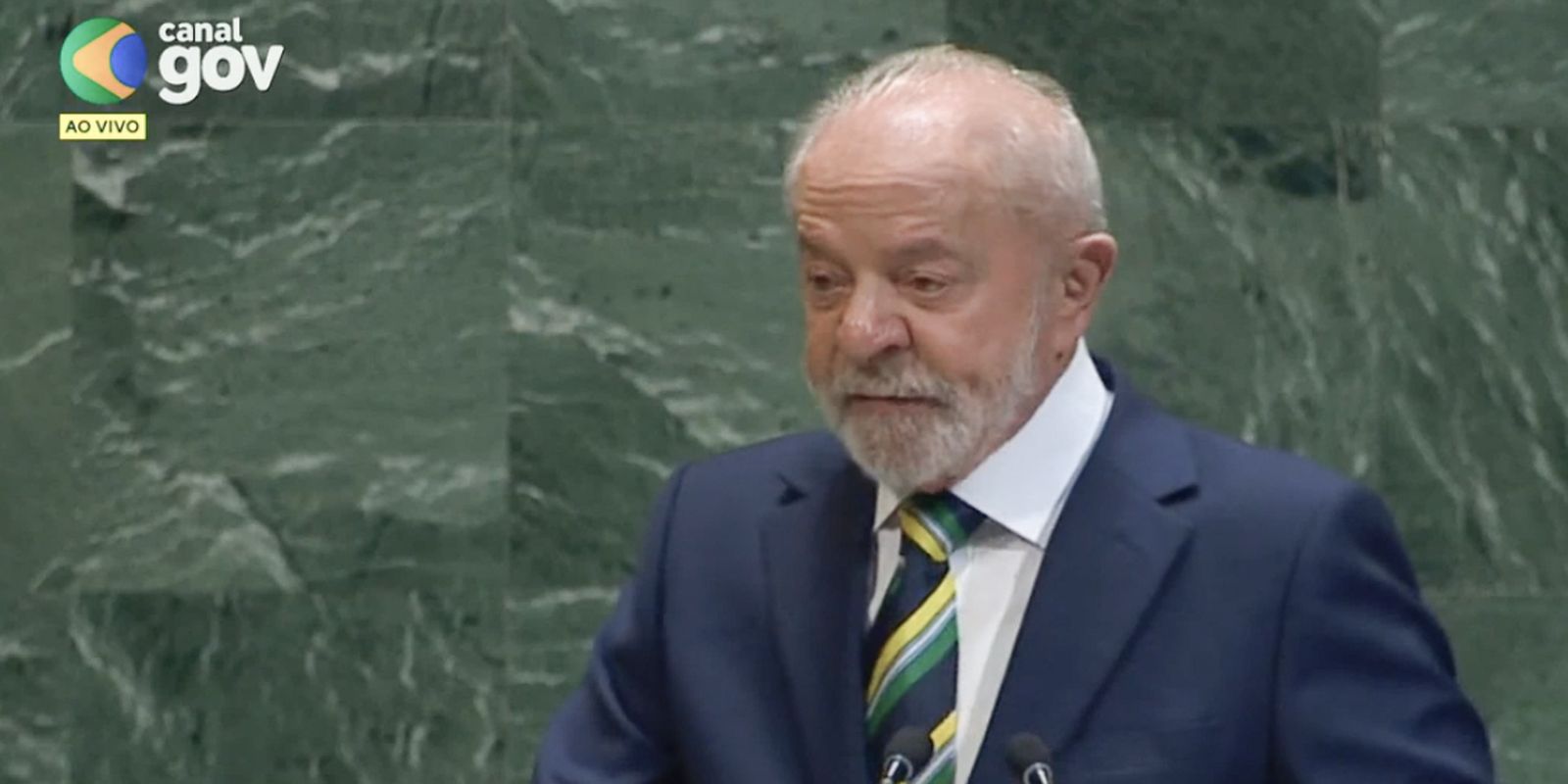 Lula critica sanções e diz que Brasil resiste na defesa da democracia