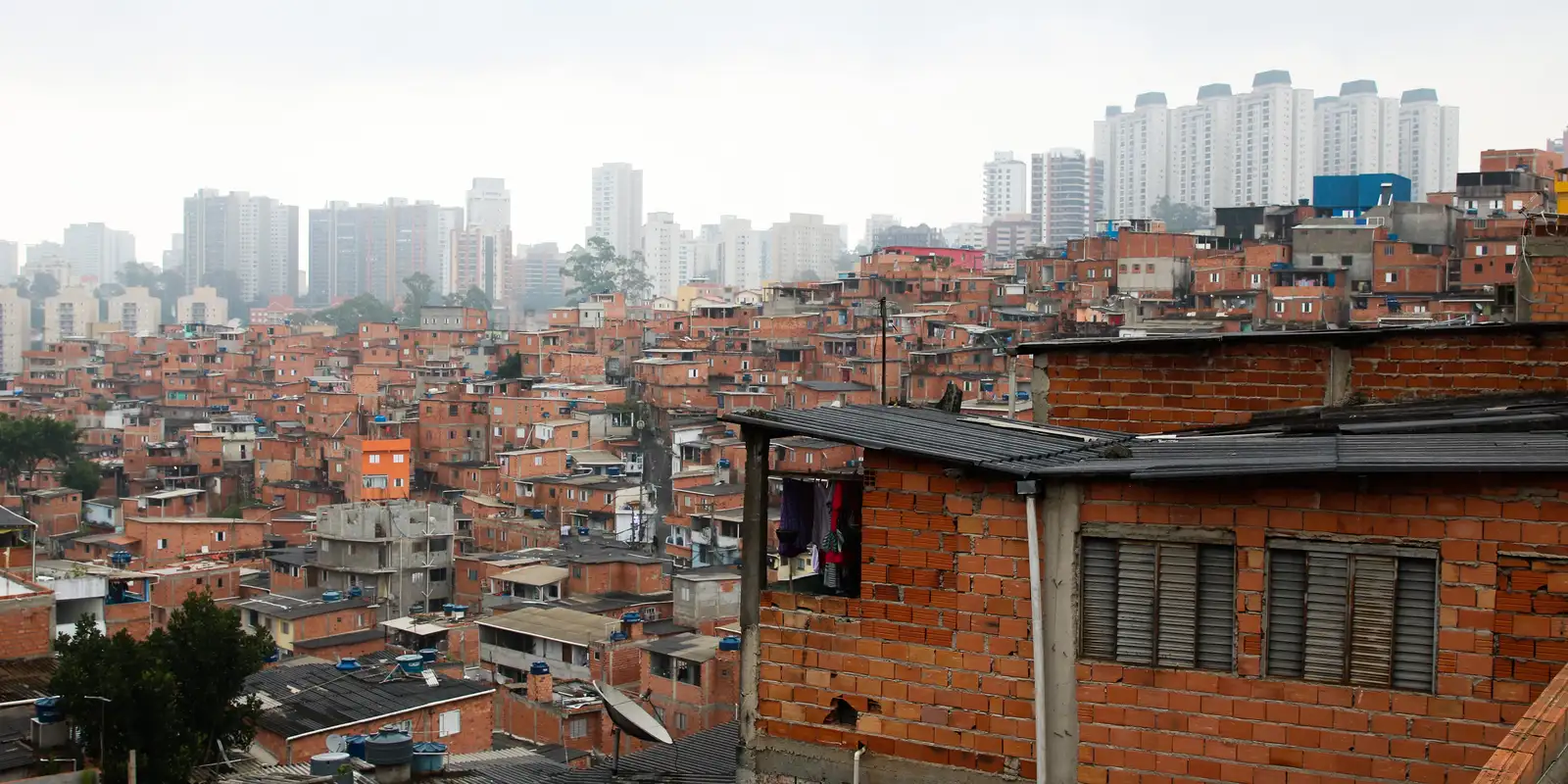 Moradores de Paraisópolis recebem endereço digital