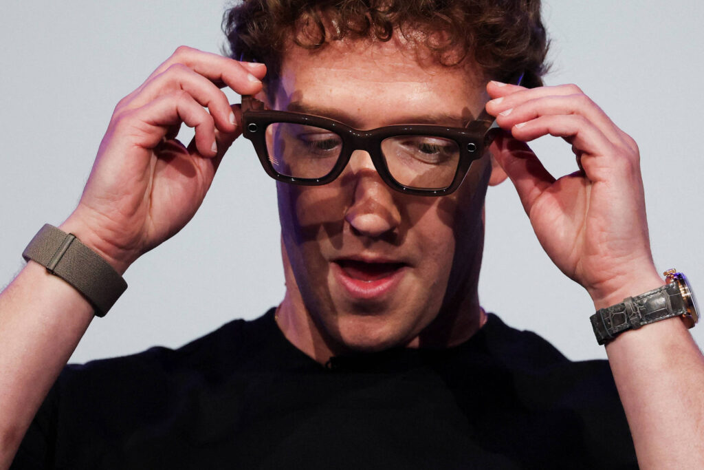 Novo Ray-Ban da Meta permite assistir reels do Instagram - 17/09/2025 - Tec