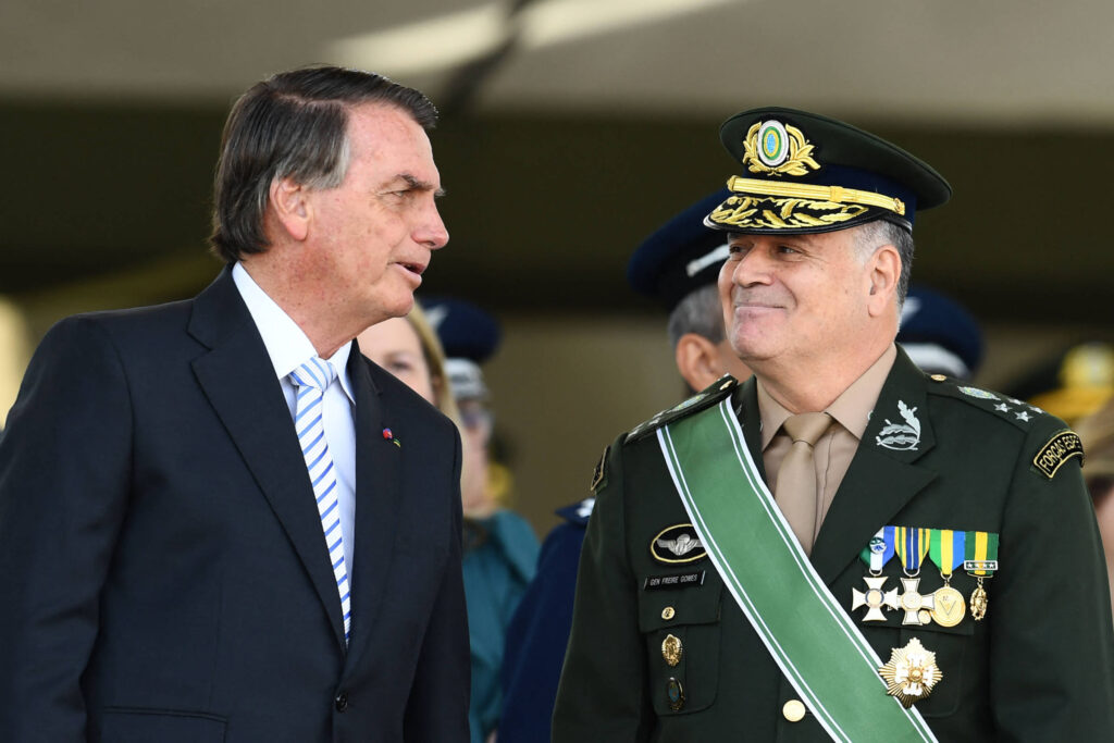 'Pilar antigolpe', general foi alvo de suspeita e bronca - 10/09/2025 - Poder