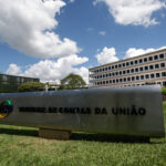 TCU avisa governo que buscar piso da meta é irregular - 24/09/2025 - Mercado