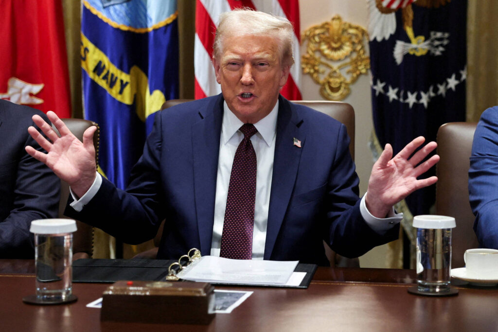 Trump anuncia tropas em Memphis e trocaria prefeita de DC - 12/09/2025 - Mundo