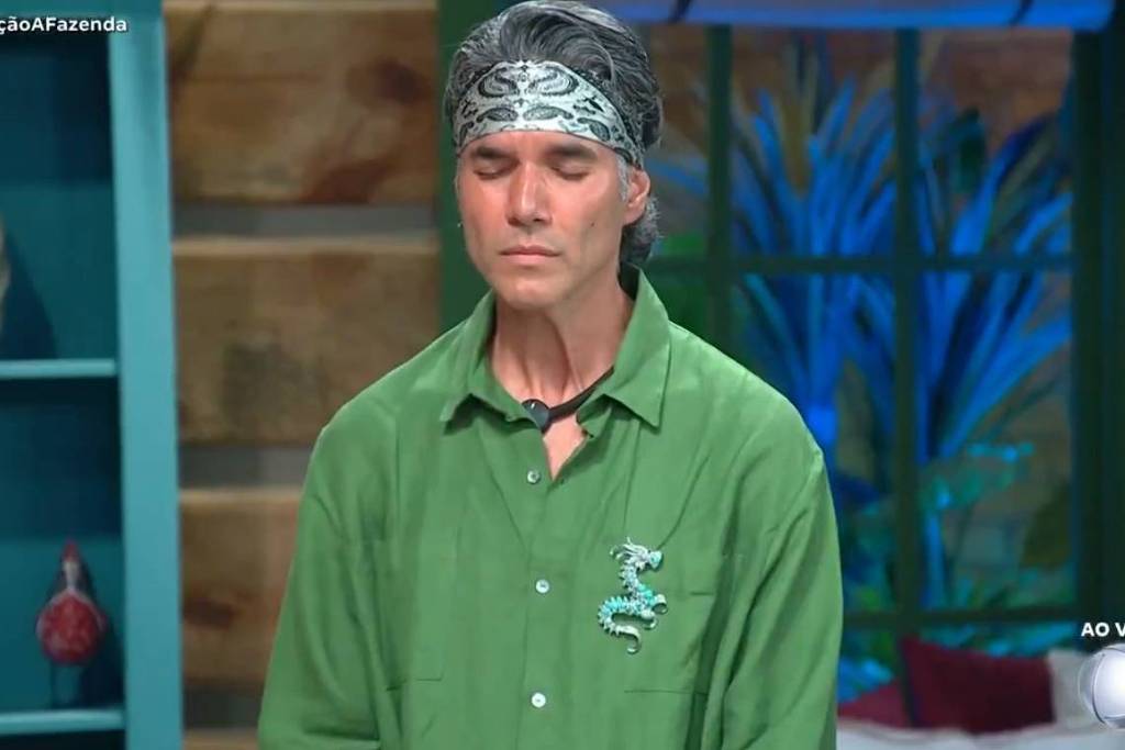 A Fazenda 17: Fernando Sampaio é o quarto eliminado - 17/10/2025 - Televisão