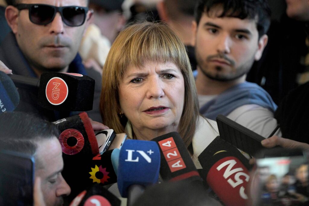 Argentina pede reforço em fronteira após mortes no Rio - 29/10/2025 - Cotidiano