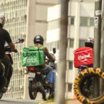 Associação quer fundo de pensão para motoristas de apps - 07/10/2025 - Painel