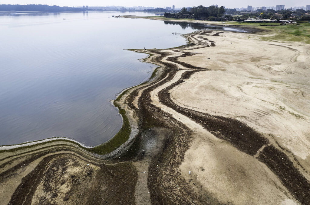 Consumo, clima e perdas exigem 60% mais de água em 2050 - 28/10/2025 - Cotidiano