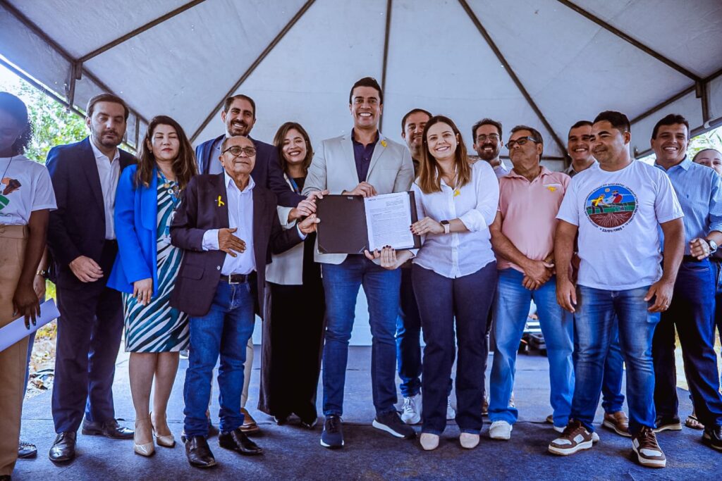 Em evento no Sítio Antas, Rodrigo Pinheiro anuncia Minha Casa Minha Vida Rural e Prefeitura Na Porta Rural
