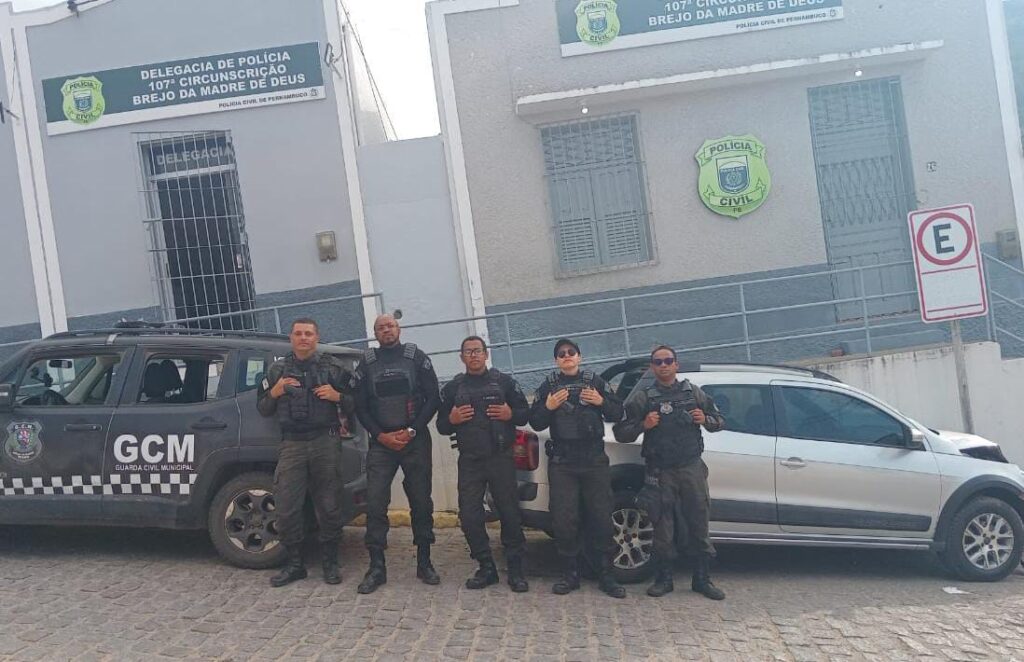 Homem morre em grave acidente na PE-145, em Brejo da Madre de Deus e a GCM localiza carro na zona rural 