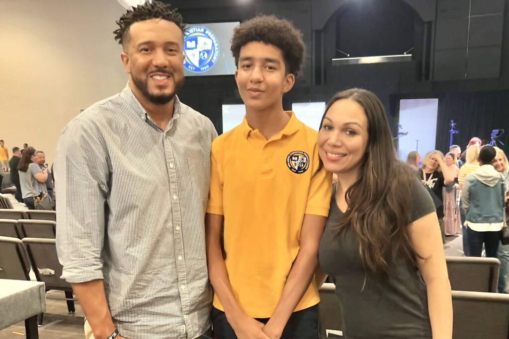 Mãe quer justiça após morte de jovem que namorava IA - 27/10/2025 - Cotidiano