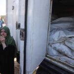 Médicos investigam tortura em corpos devolvidos por Israel - 25/10/2025 - Mundo