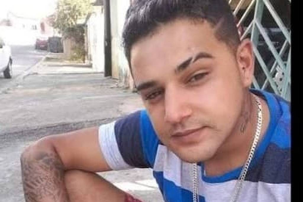 Policial é condenado em Sorocaba por morte de jovem - 24/10/2025 - Cotidiano