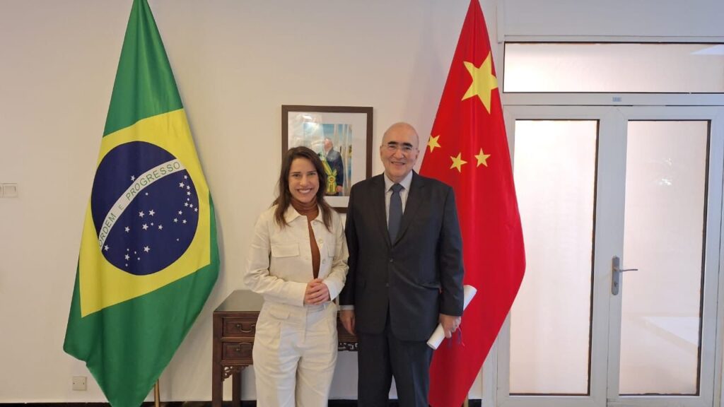 Raquel Lyra negocia acordos na China para fortalece presença de Pernambuco no mercado internacional