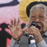 Ao encerrar Cúpula dos Povos, Cacique Raoni pede que luta continue