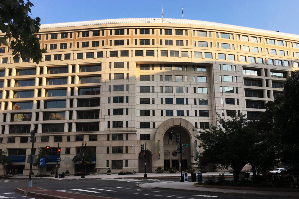 Bancos pretendem destinar US$ 185 bi ao clima - 10/11/2025 - Ambiente