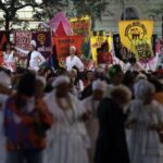Caravanas saem de SP rumo à Marcha das Mulheres Negras em Brasília