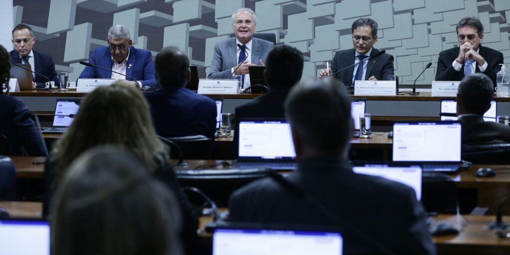 Comissão do Senado aprova isenção do IR para quem ganha até RS 5 mil