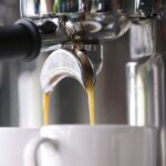 Estudo diz que beber café reduz risco de arritmia cardíaca