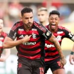 Flamengo vence Palmeiras e vira 1º brasileiro tetra da Libertadores