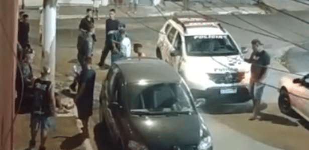 Imagem feita por moradores mostra o momento do disparo