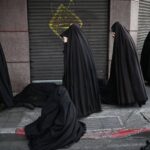 Lev Tahor: 17 crianças são resgatadas de seita na Colômbia - 23/11/2025 - Mundo