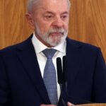 Lula comenta prisão de Jair Bolsonaro: "Lição de democracia”