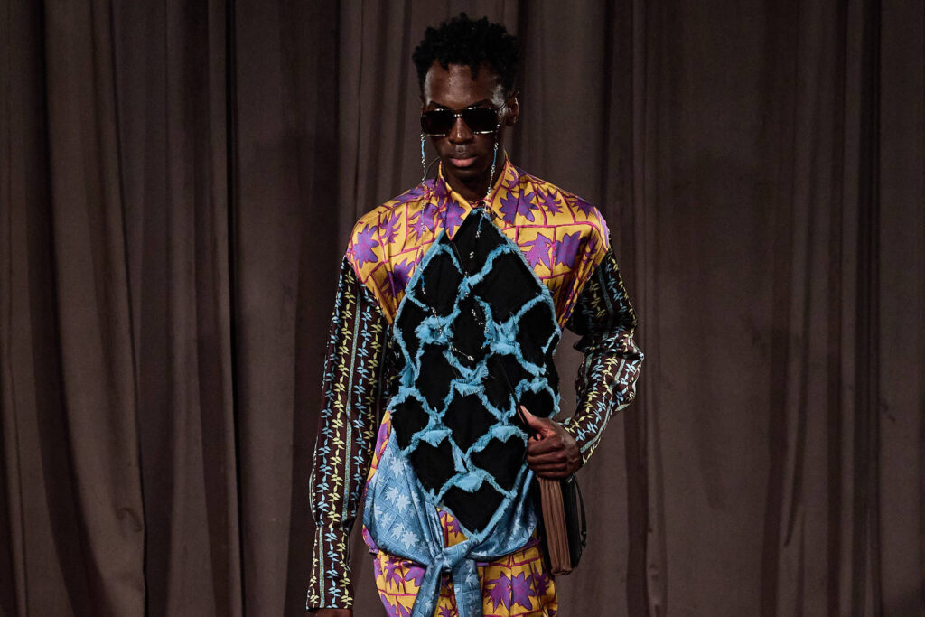 Misci e Isay Weinfeld transformam Cine Marabá em passarela - 27/11/2025 - Ilustrada