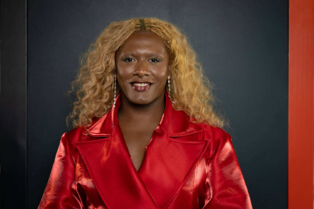 Veja como assistir o Grammy Latino 2025 - 13/11/2025 - Ilustrada