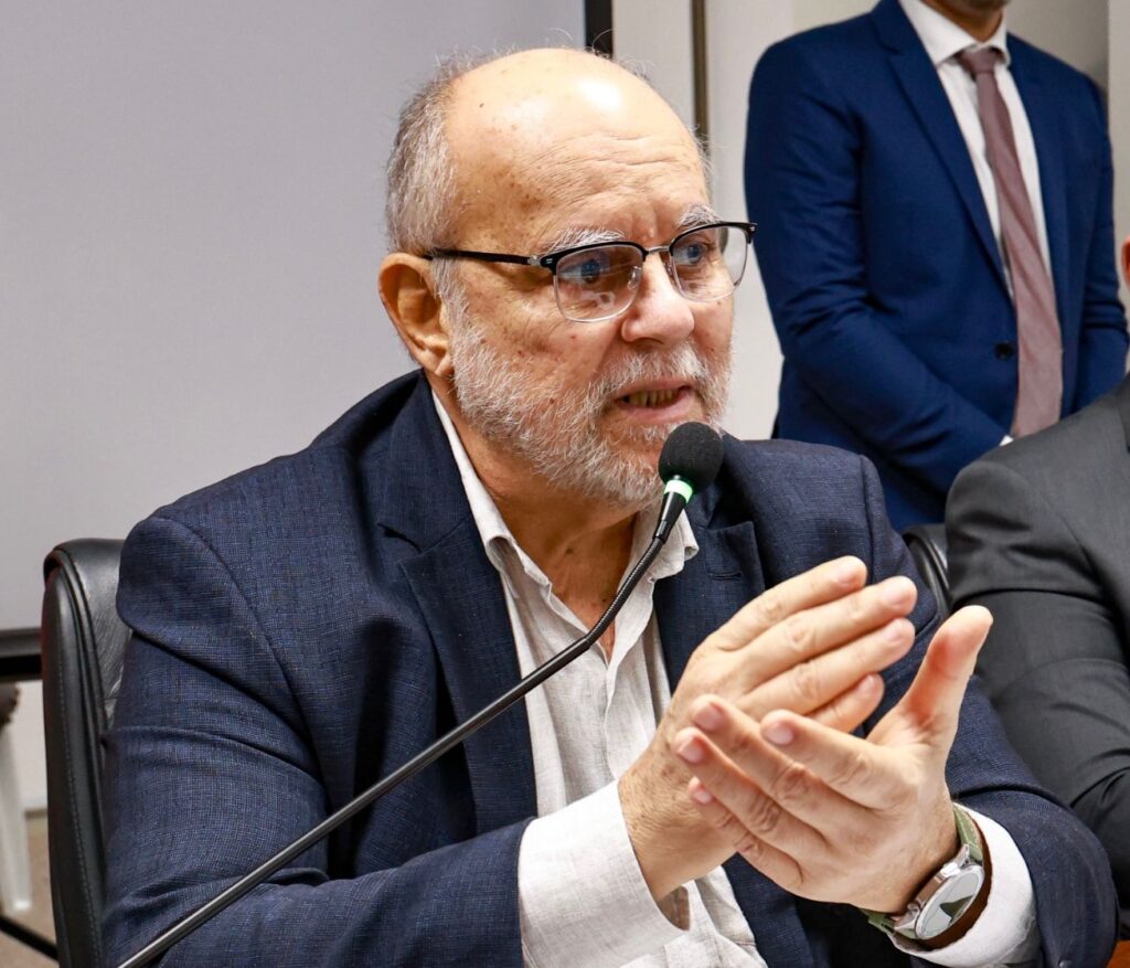 Waldemar Borges critica atraso do Governo de Pernambuco em contratação de empréstimos 