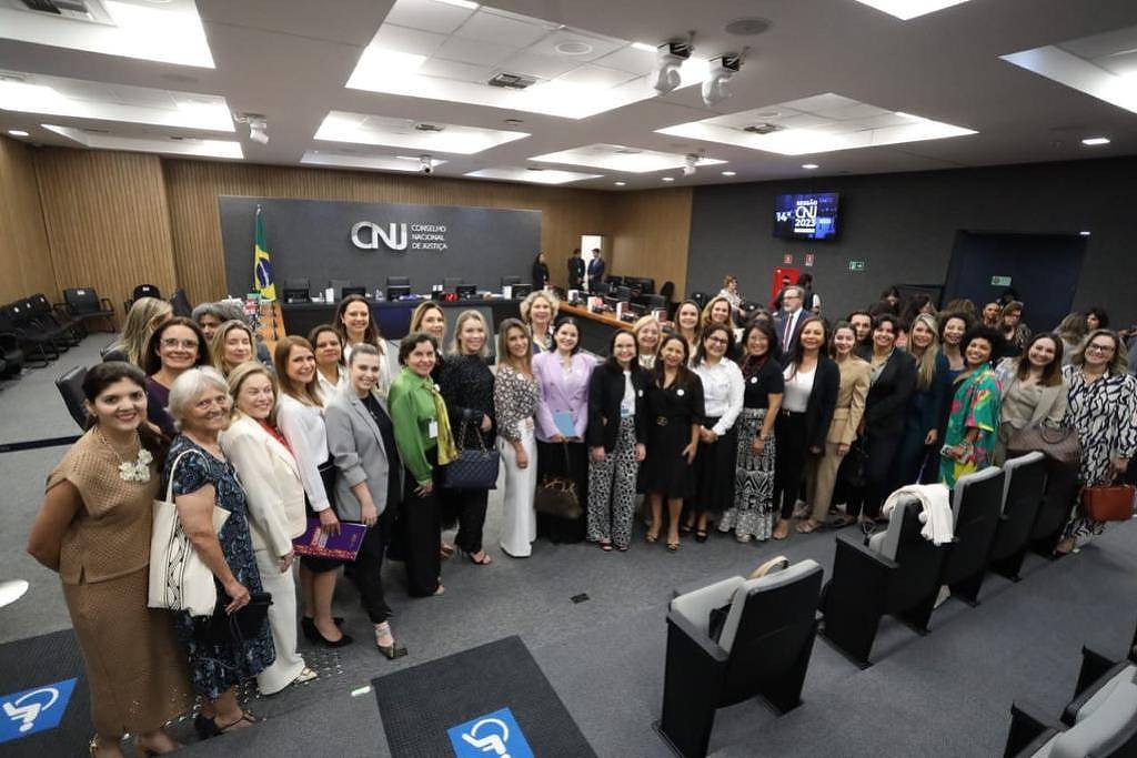 CNJ faz tribunais prevenirem violência contra magistradas - 28/12/2025 - Mônica Bergamo