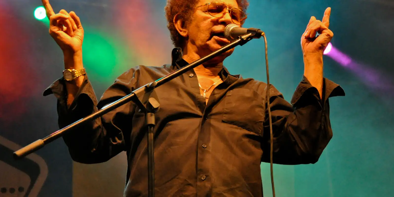 Caminhos da Reportagem exibe 2ª parte de especial dedicado ao brega