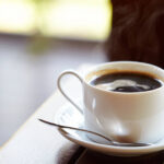 Chá ou café: qual é melhor para os ossos? - 27/12/2025 - Equilíbrio
