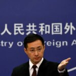 China diz que interceptação de navios pelos EUA é "violação grave"