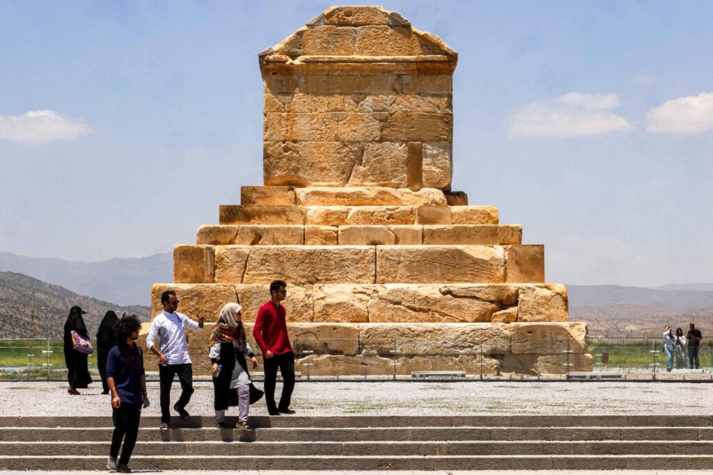 Conheça o misterioso profeta que inaugura o monoteísmo - 03/12/2025 - Darwin e Deus