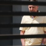 Defesa pede autorização para Bolsonaro deixar prisão e fazer cirurgia
