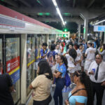 Metrô na madrugada recebe público de show e trabalhadores - 07/12/2025 - Cotidiano