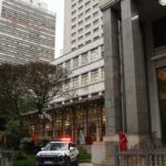 Mulher é presa suspeita de ajudar em roubo de obras de arte em SP